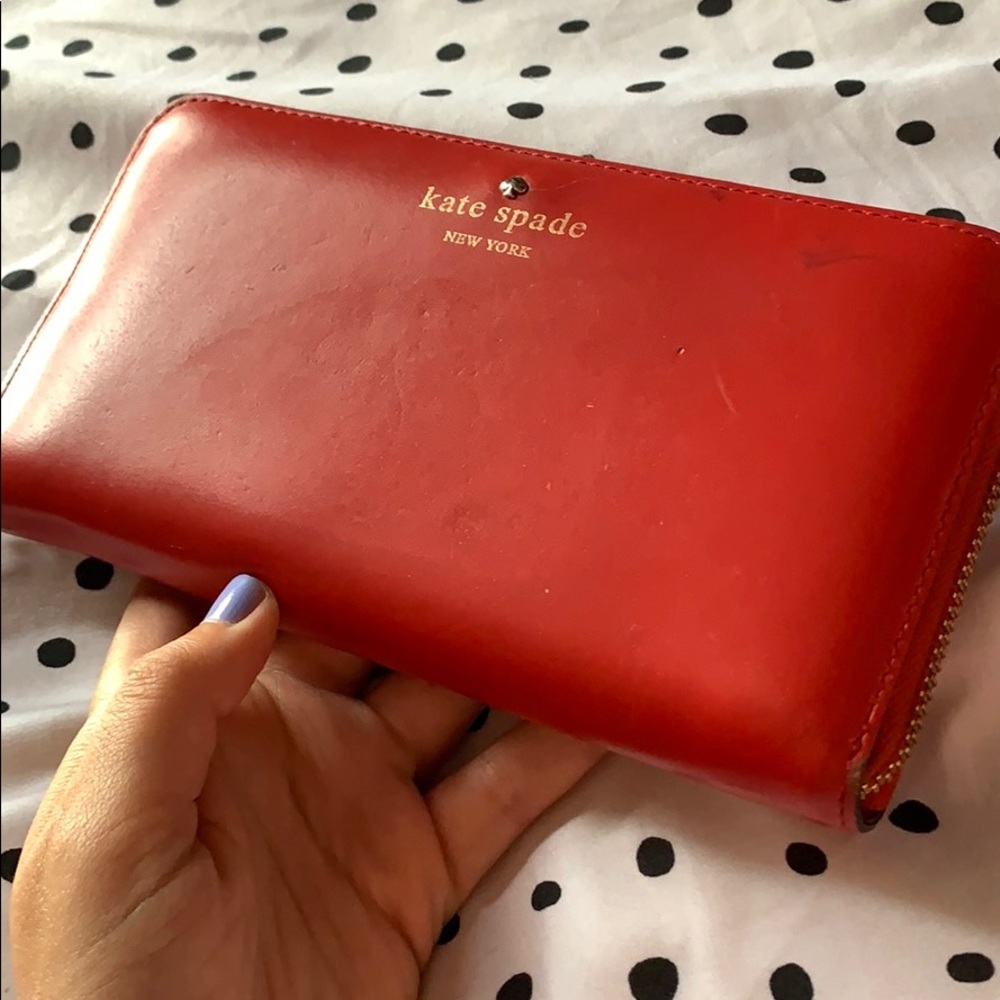 Kate Spade Wallet - Picture 2 of 8